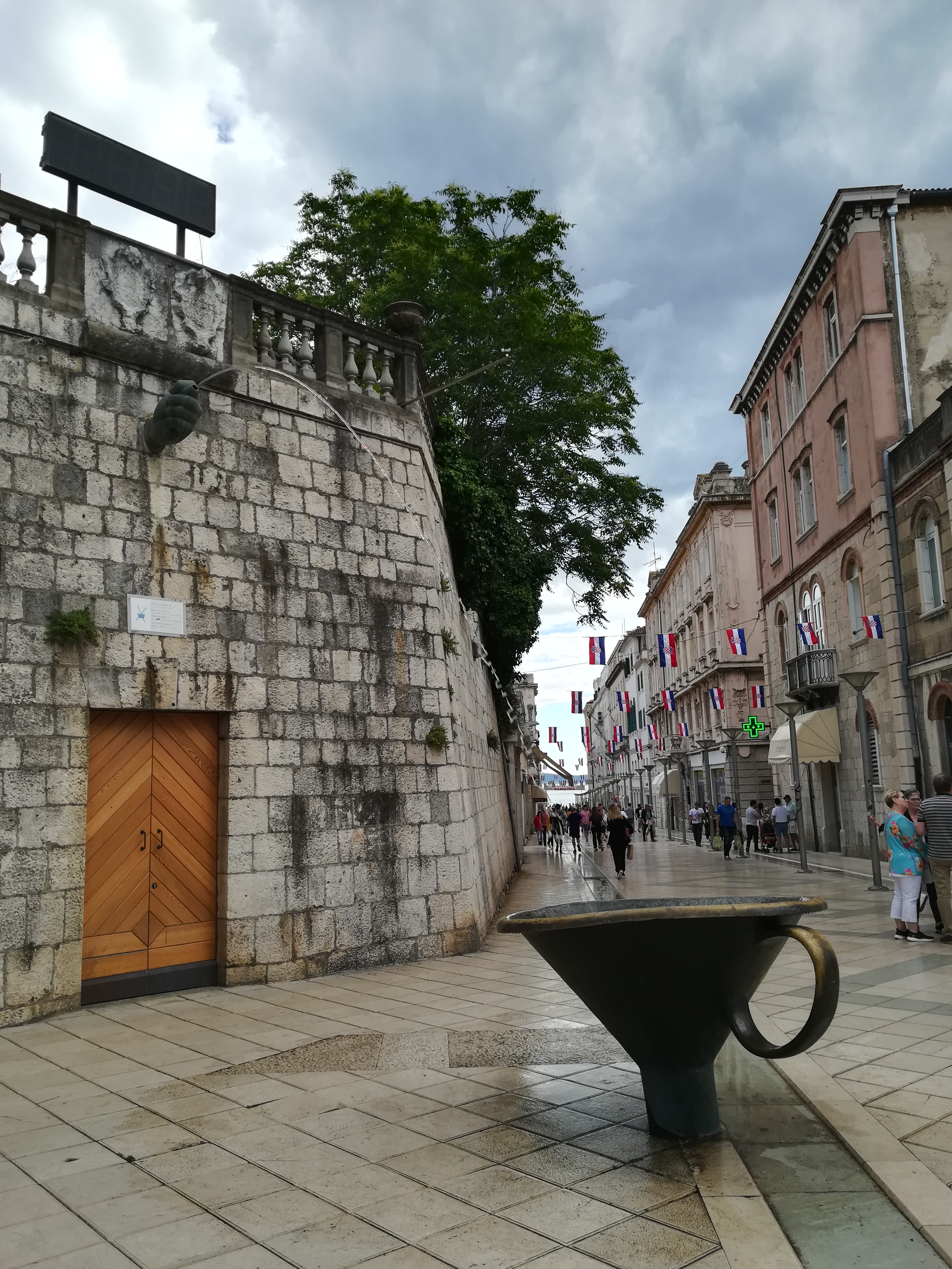 Fonte Funil (Pirja Fountain), no centro de Split